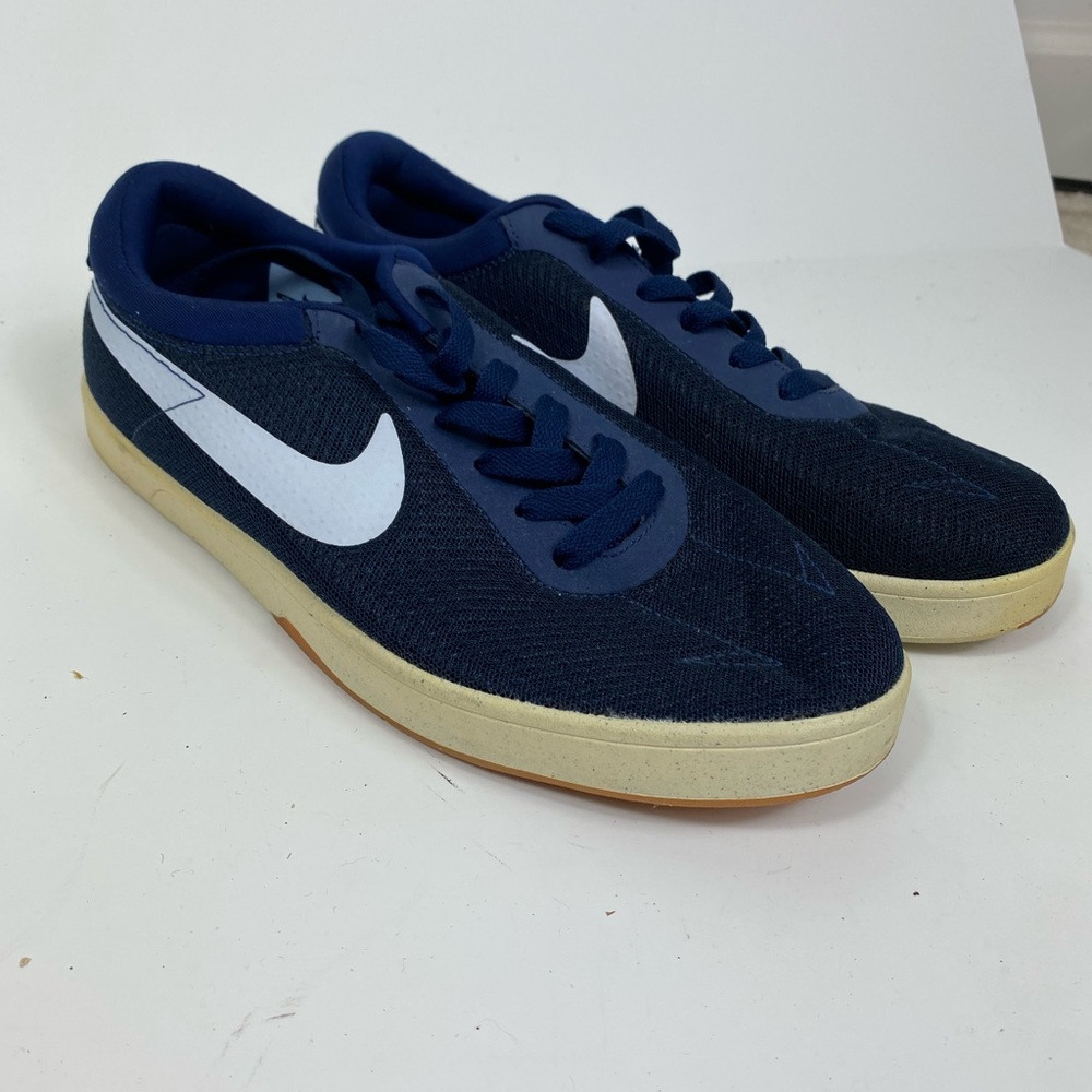 Navy Nike Lunarlon size 9.5